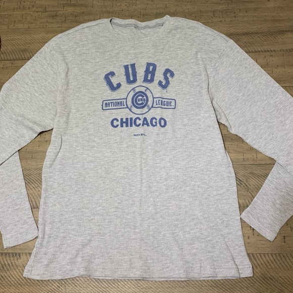 Men’s Long Sleeve Chicago Cubs Shirt - Picture 1 of 1